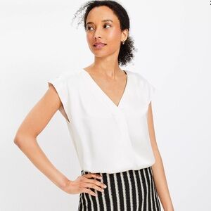 NWT Loft Satin Cap Sleeve V-Neck Top Size L